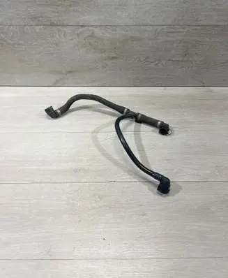 BMW 4 F32 F33 Engine coolant pipe/hose 8618514