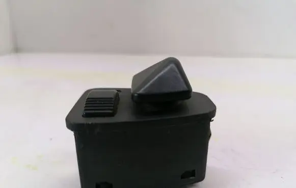 BMW 3 E46 Wing mirror switch 83736919 53369