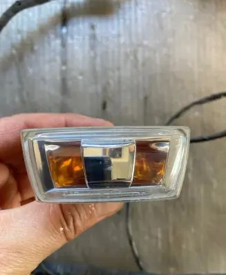 Chevrolet Orlando Front fender indicator light