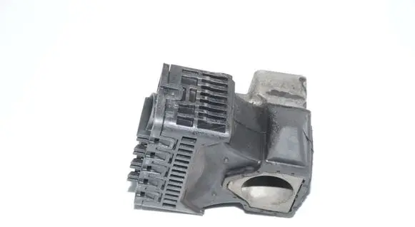 BMW i3 Engine mount bracket 6878940