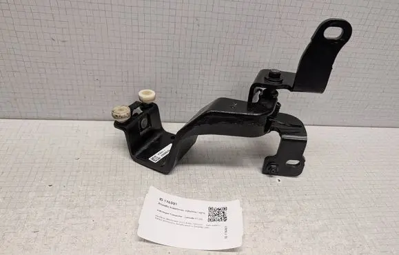 Volkswagen Transporter - Caravelle T7 Sliding door middle roller runner PZ31V268B40AE 24351C28