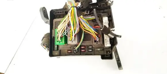 Peugeot 206 Fuse box set 9645040480 S118470002D