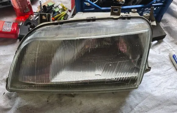 Volkswagen Sharan Headlight/headlamp 1305235254