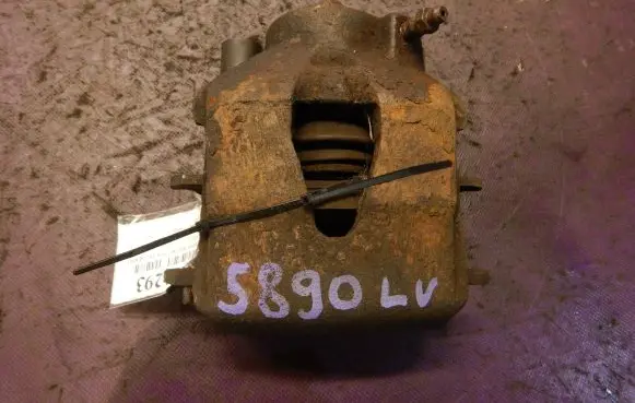 Skoda Octavia Mk1 (1U) Front brake caliper