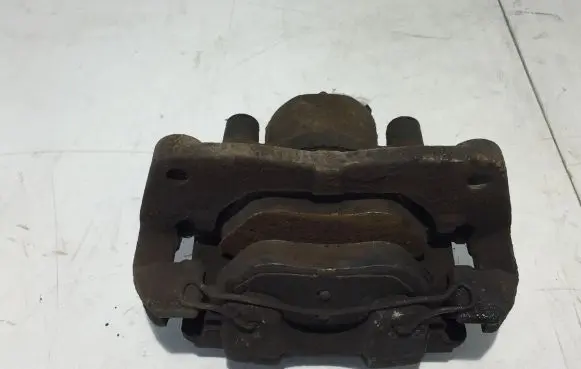 Toyota Yaris Front brake caliper