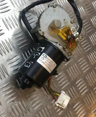 Mercedes-Benz C W203 Wiper motor A2038200442