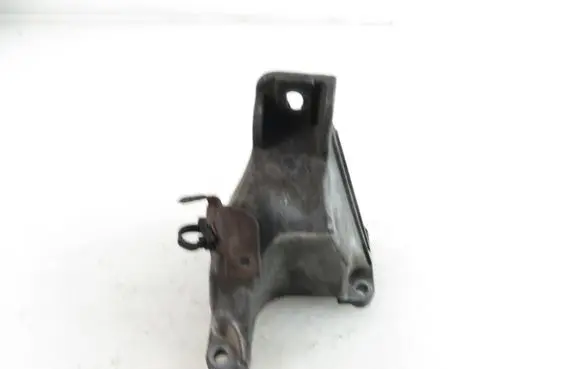 Suzuki Grand Vitara II Gearbox mounting bracket