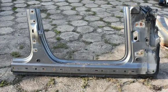 Chrysler 300 - 300C Front wheel arch liner splash guards