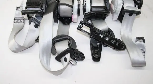 Porsche Macan (95B) Set of seat belts 95B857706
