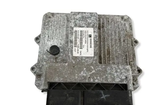 Opel Corsa D Engine control unit/module ECU 55568385 7160023800 6YPV6KT3U