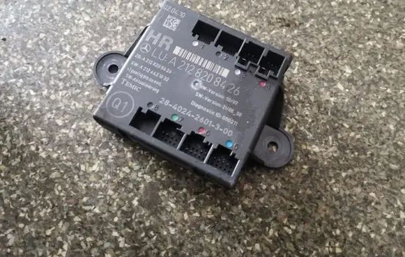 Mercedes-Benz E W212 Door control unit/module A2128208426