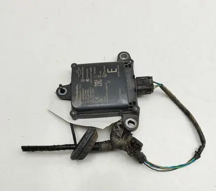 Subaru Forester SK Blind spot module 87611SJ001 A2C75979405
