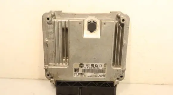 Volkswagen Tiguan Engine control unit/module ECU 0261S06064