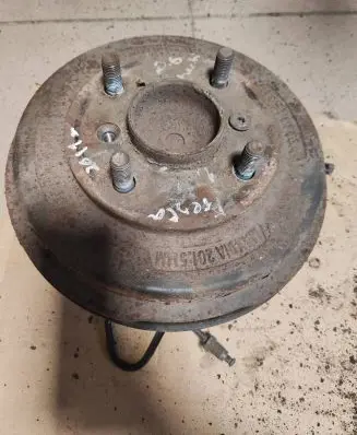 Ford Fiesta Rear wheel hub spindle/knuckle 8V511113A