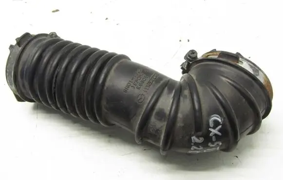 Mazda CX-5 II Air intake hose/pipe SH0113221