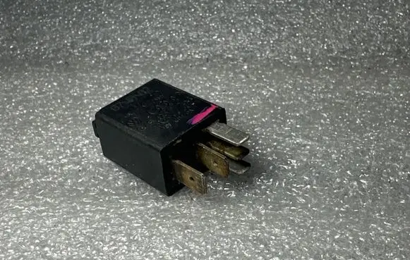 Audi A3 S3 8P Other relay 8Z0951253