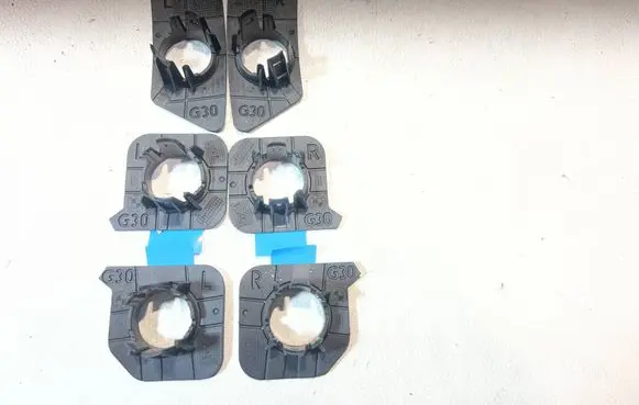 BMW 5 G30 G31 G38 Front parking sensor holder (PDC) 7385351