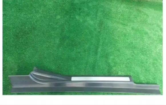 Mercedes-Benz C W203 Front sill trim cover