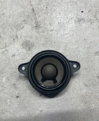 Mercedes-Benz E W211 Panel speaker A2118203002