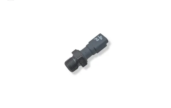 Citroen DS3 Oil pressure sensor 9631846480