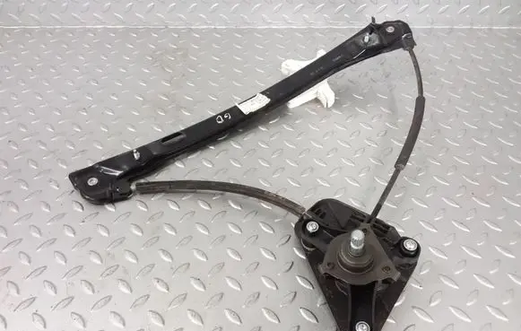 Skoda Rapid (NH) Rear window lifting mechanism without motor 5JA839462 5JA839040