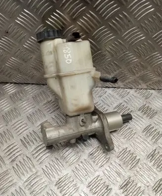 Peugeot 407 Master brake cylinder 9646980980