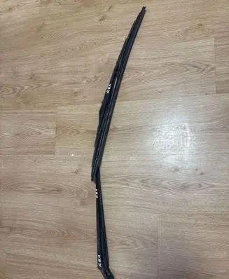 Citroen Xsara Picasso Front wiper blade arm