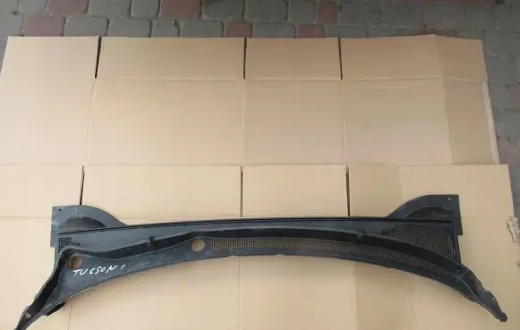 Hyundai Tucson LM Wiper trim