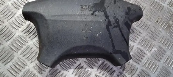 Mitsubishi Carisma Steering wheel airbag mr777231