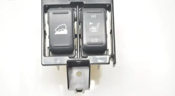 Nissan X-Trail T31 Seat heating switch 
