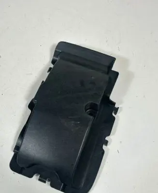 Audi Q3 8U Steering wheel column trim 8U0953497