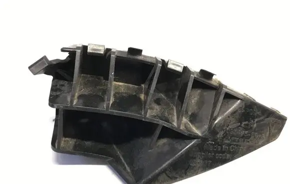 Tesla Model S Front bumper mounting bracket 109549500A