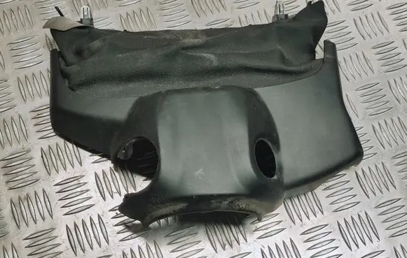 Steering wheel column trim