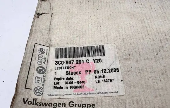 Volkswagen PASSAT B6 Rear seat light 3C0947291C 3C0947291CY20