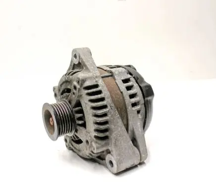 Jaguar XK - XKR Generator/alternator 6W8310300AA