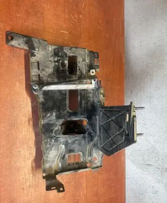 Battery tray