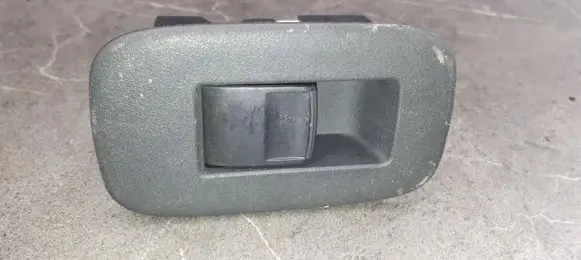 Toyota Auris 150 Quarter vent window switch 