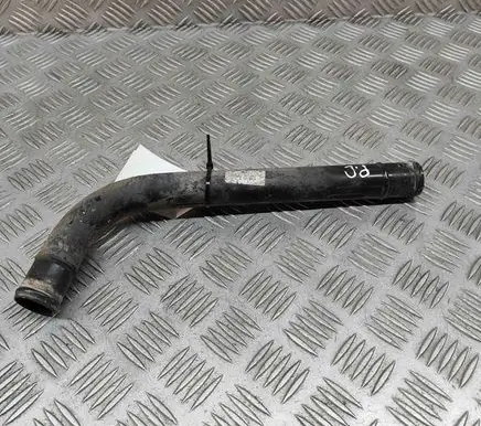 Porsche Boxster 986 Engine coolant pipe/hose 99610661153