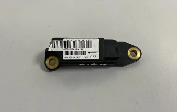 Mercedes-Benz C W203 Airbag deployment crash/impact sensor 0018204426