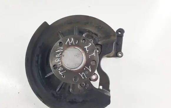 Volkswagen Touran II Rear wheel hub spindle/knuckle 