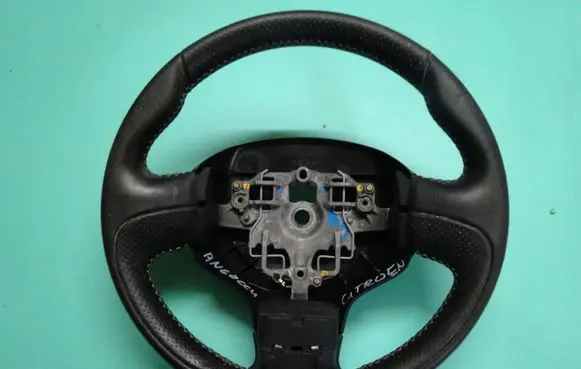 Citroen C3 Picasso Steering wheel 96848990