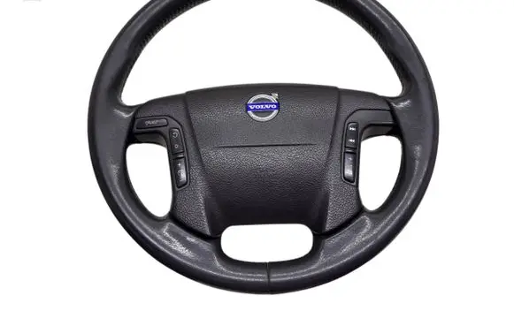 Volvo V70 Steering wheel 30643568 30741874 30741875