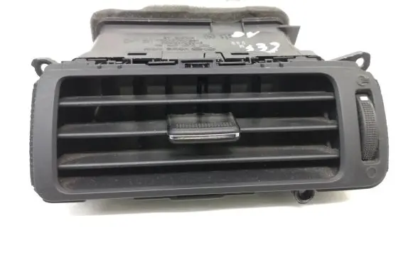 KIA Rio Dash center air vent grill 974201W000 81021548