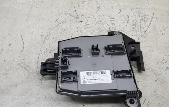 Mercedes-Benz C W205 SAM control unit A2059007147 A1679021907 A2059019519