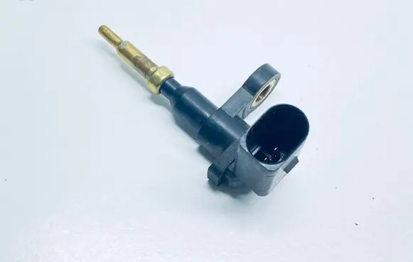 Coolant temperature sensor