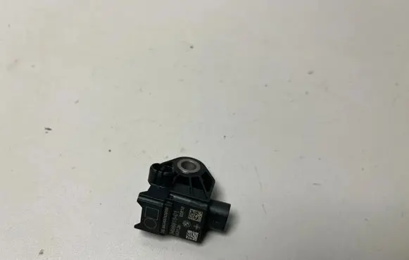 BMW XM Airbag deployment crash/impact sensor 9496815