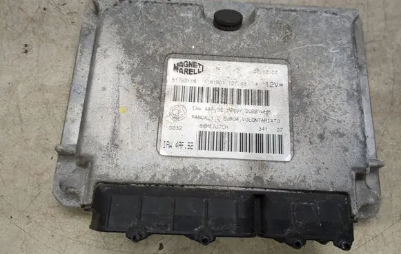 Fiat Panda II Engine control unit/module 51793116 6160112703