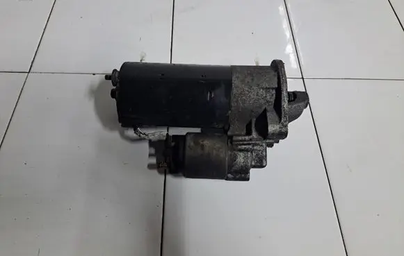 Volvo V70 Starter motor