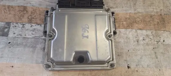 Peugeot 607 Engine control unit/module 0281010880 9645534380 92066626
