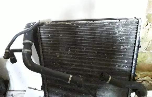 BMW X5 E53 Coolant radiator 17107543347 1439101